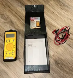 HD160 WAVETEK Meterman Digital Multimeter Leads Manual Box #2