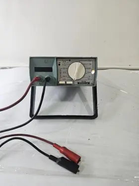 4449 WESTON Schlumberger Digital Multimeter