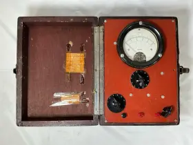 972-2 WESTON Multimeter Wooden Ac