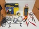 Fluke 125 Industrial Scopemeter 40MHz 2 Channel w/i400s Current Clamp and leads