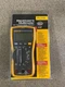 Fluke 117 Digital Multimeter with Intergrated Voltage Detection