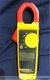 F323 Fluke 323 True-Rms 600V Clamp Meter 400A nq